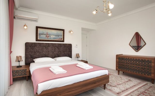 Golden Star Suites