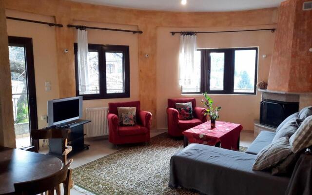 Elati Central Apt - 2 BD