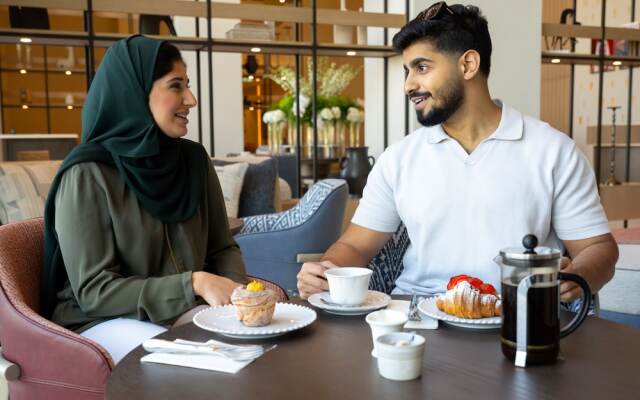 Fraser Suites AL Liwan