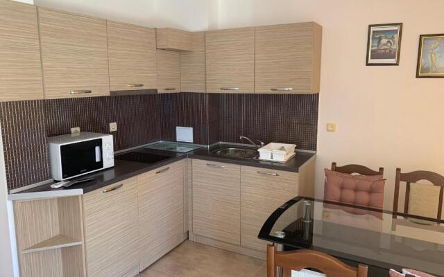 Lilia Guest House