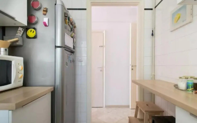 Spacious 2b/r Stay at Glyfada's Center