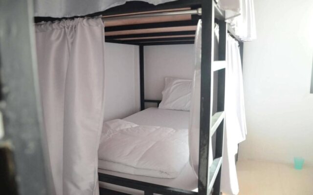 Best Stay Hostel At Lanta