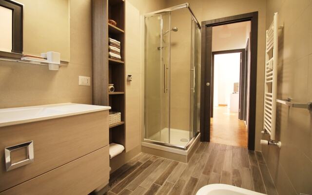 Large 3BR Eur Apartment