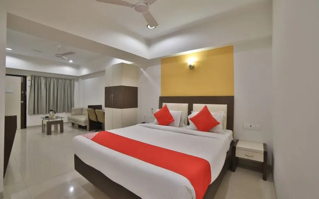 Hotel Galaxy Residency by OYO Rooms