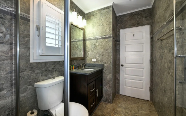 New! Top Location! Rooftop Terrace With Ocean View