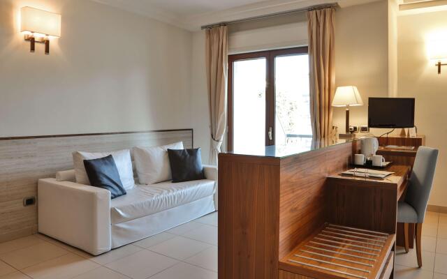 Suites & Residence Hotel Napoli