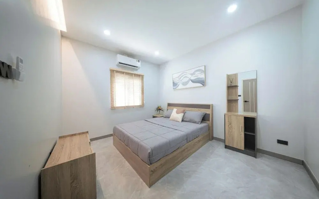 Songmee Pool Villa Nikompattana