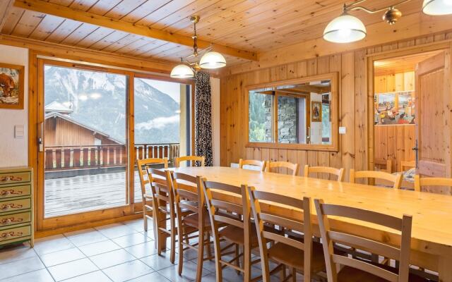 10-pers. Holiday Home With Sauna Near Center of Champagny