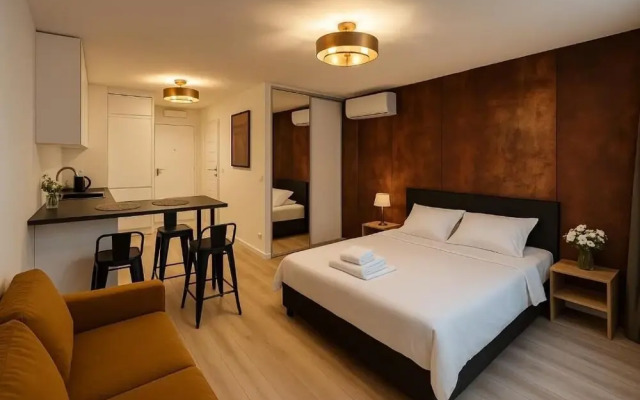 BROWARY DESIGNER APARTMENTS by Country 2 Country