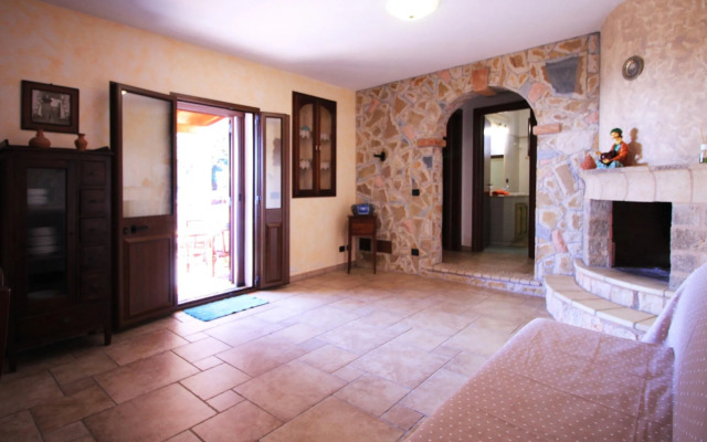 Foresta Forte Casa in Pietra Vicino al Ciolo