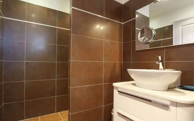 Spacious Holiday Home in Grimaud With Large Garden