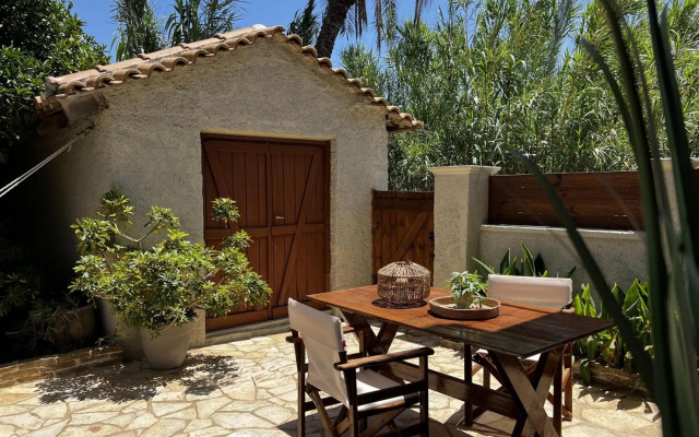 Sunny Garden