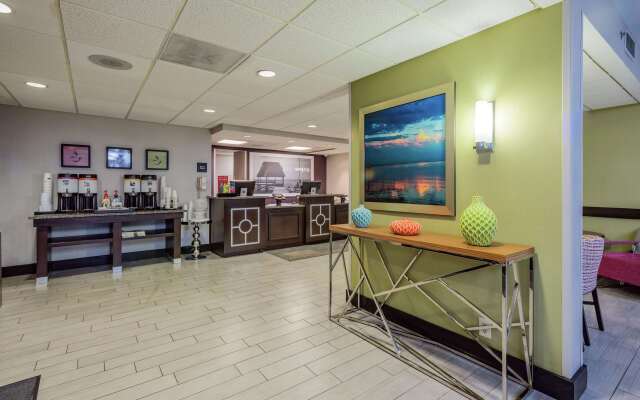 Hampton Inn Tampa-International Airport/Westshore