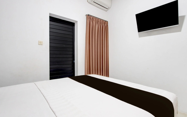 Hotel O Rumah Daun Guesthouse Jogja – Guest Rooms – Yogyakarta