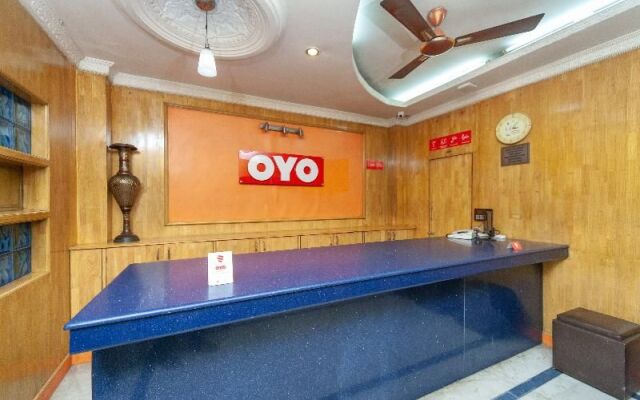 OYO 24040 SilverKey Marigold Krishna Nagar