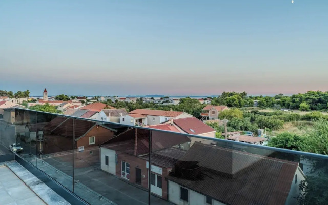 Penthouse Adela