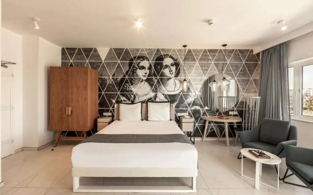 King Jason Protaras - Designed for Adults By Louis Hotels