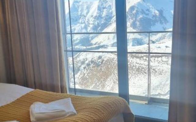 Gudauri Alpic