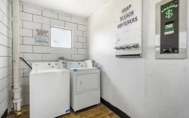 Budgetel Inn and Suite