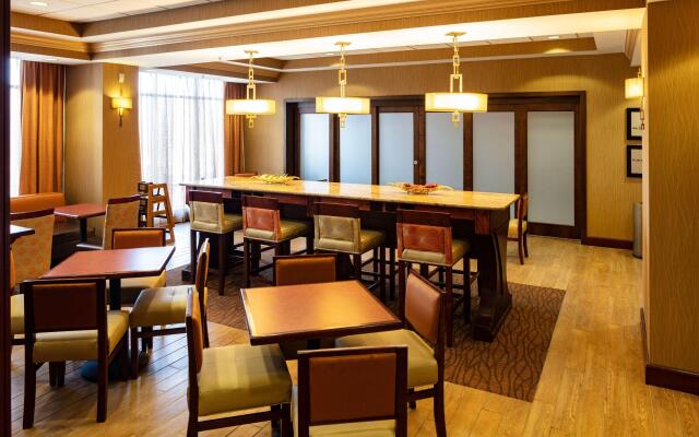 Hampton Inn Easton