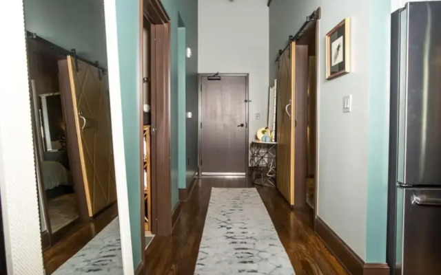 80 LEX 202 Iconic Location Park Free Off Street