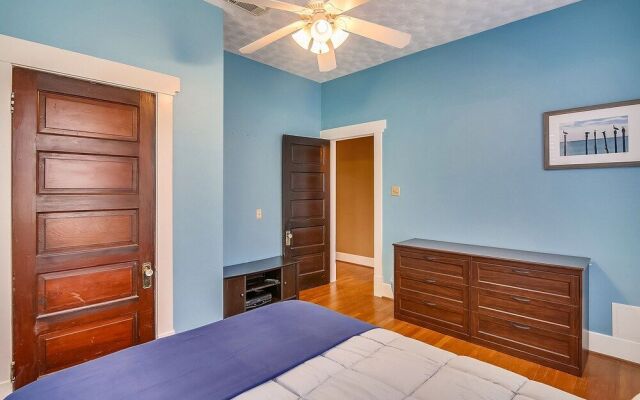 Ellie's Island Retreat