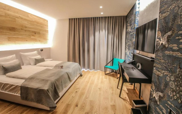 Hotel A Plus