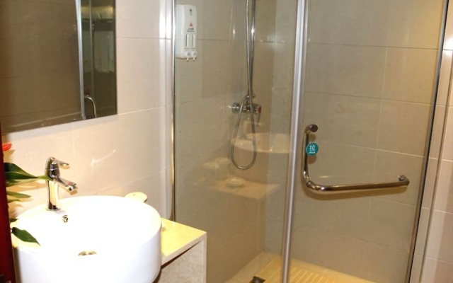 GreenTree Inn Nanchang Xihu District Railway Station Zhanqian Road Exp