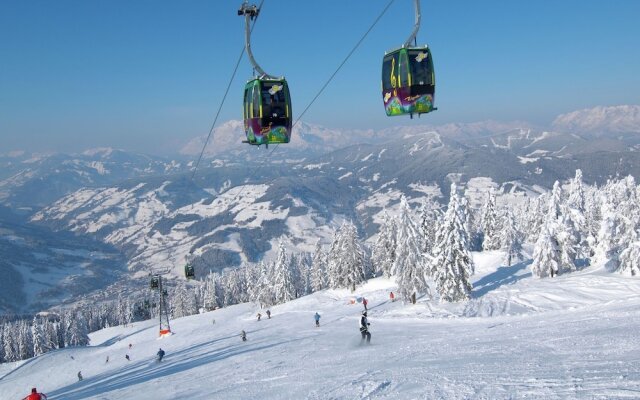 Apartment in Kleinarl With Ski Boot Heaters,parking, Heating