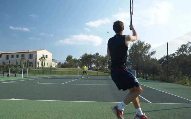 Apartment in La Motte Near Golf Course