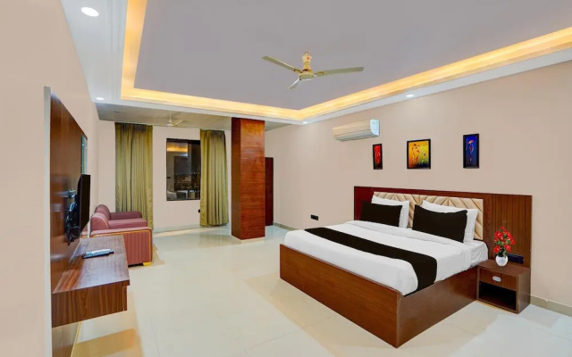 Townhouse Oak Alwar Railway Station