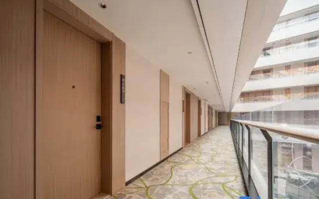 Shanghai Garden Rezen Hotel