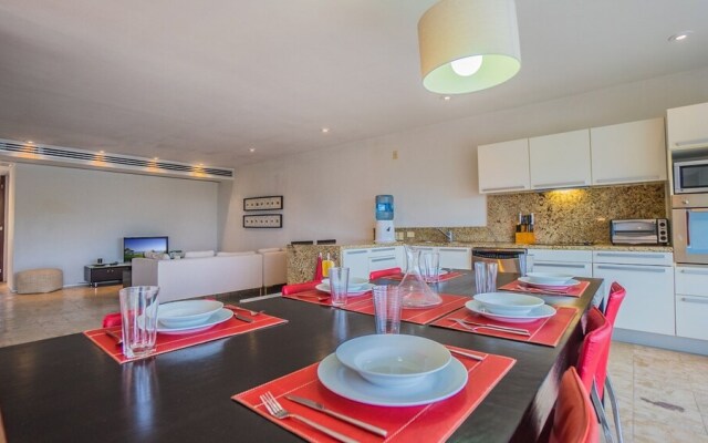 Magia Playa 202 A 2 Bedroom Condo by RedAwning