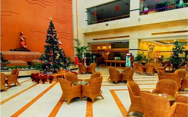 Adange Hotel