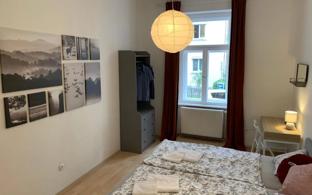 Traverl's Contactless Shelter - by Nahuen Suites