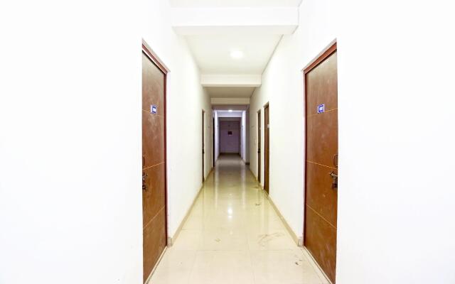 OYO 40010 Mannat Residency