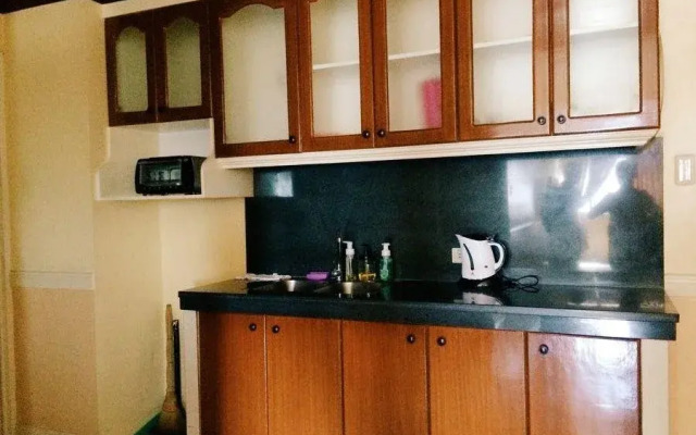 Atherton Place - Clavo Condotel Unit 6b