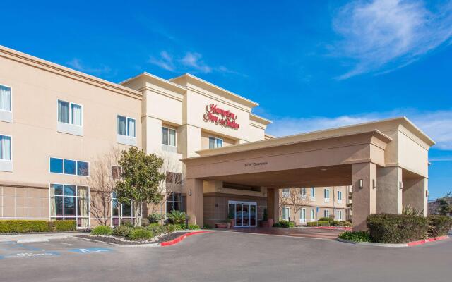 Hampton Inn & Suites Merced