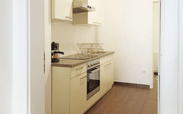 Spacious 3-bedroom Apartment in City Centre