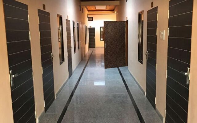 Hotel Khatri