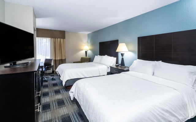 Holiday Inn Express Forsyth by IHG