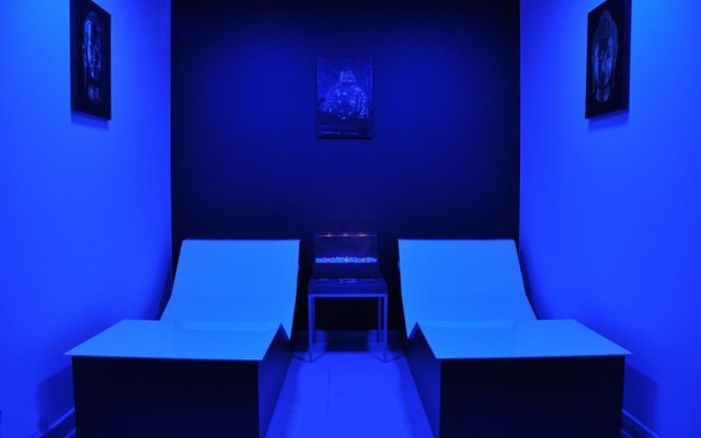 Casa Caliente (Sauna-Wellness-Massage-Vakantielogies-VespaRenting)