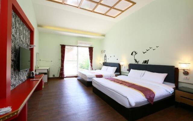 Ruisui Palm Lakes B&B