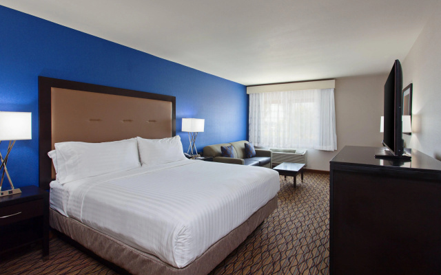 Holiday Inn Express San Bernardino - Colton by IHG