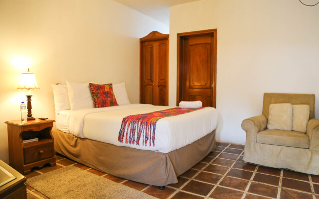 El Carmen Suites