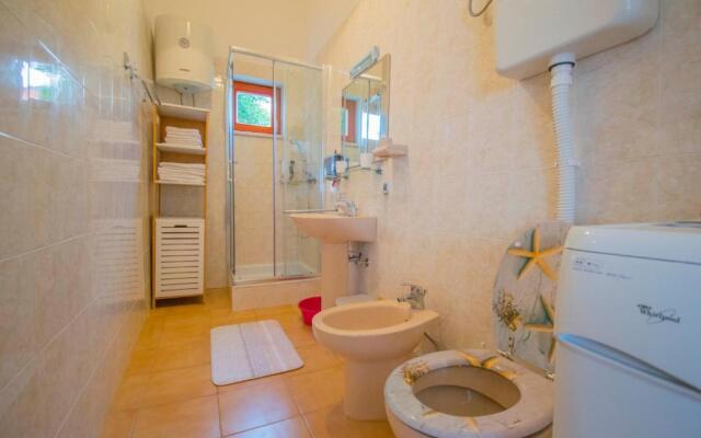 Apartment Rino, only 30m to the sea