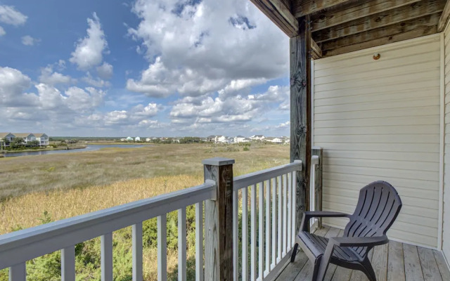 Tiffany's Motel & Condos