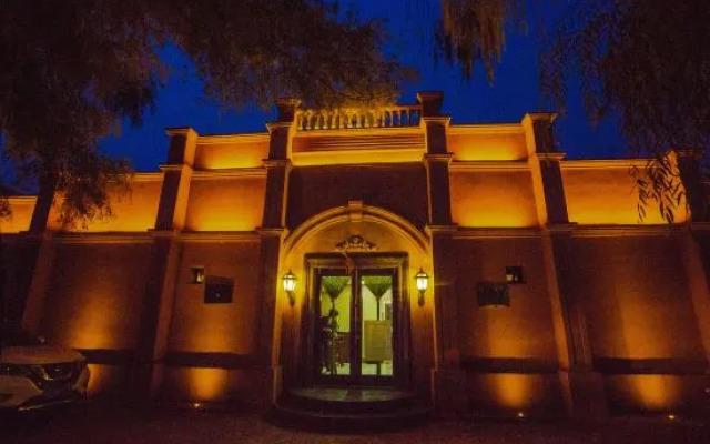 Benxi County Holiday Hot Spring Resort Hotel