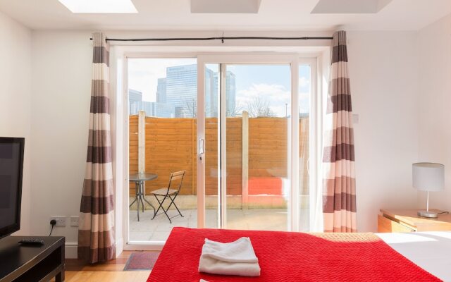 Rainbow Studios Canary Wharf