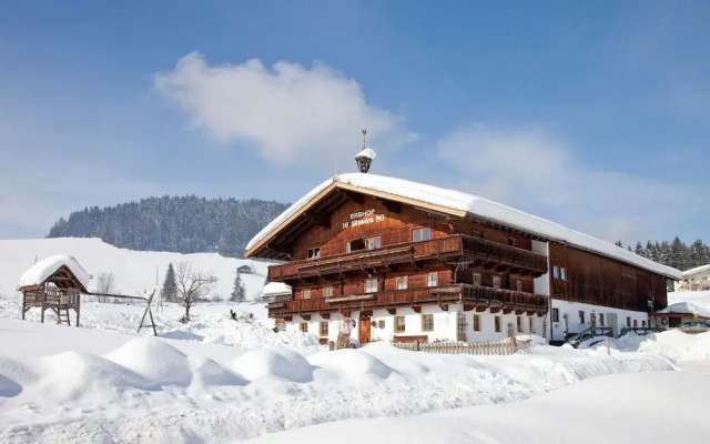 Pleasant Apartment in Hopfgarten near Ski Area